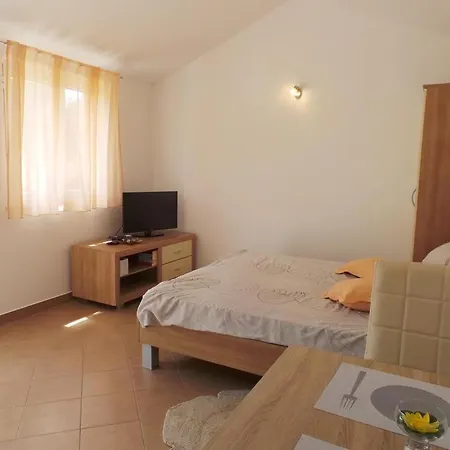 Apartment Marino