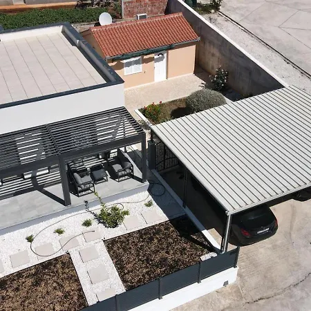 아파트 House Marino