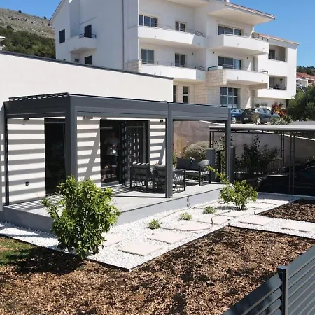 House Marino 아파트